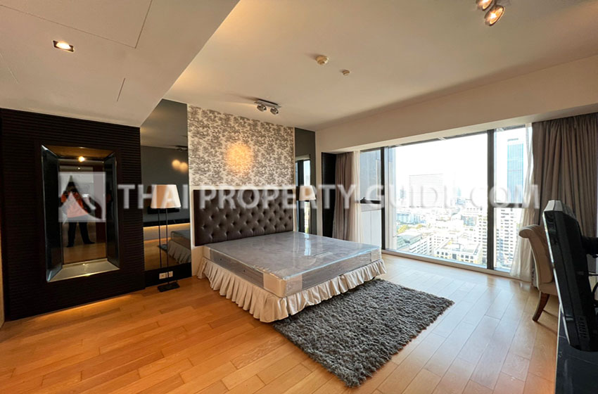 Condominium in Sathorn : The Met Sathorn 