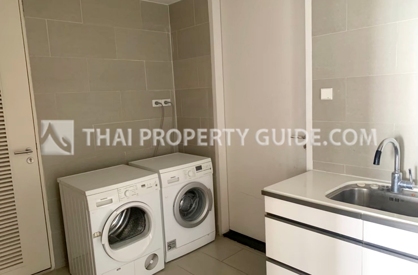 Condominium in Sathorn : The Met Sathorn 