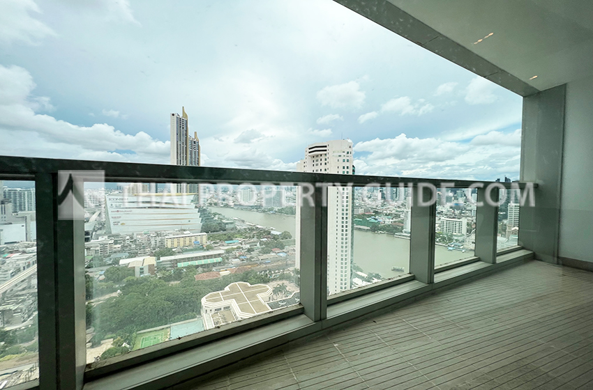 Condominium in Sathorn 