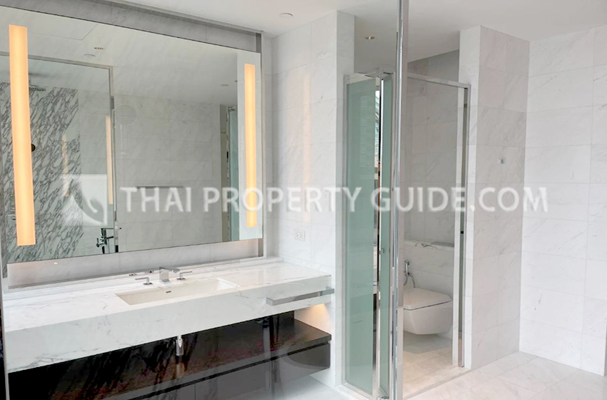 Condominium in Sathorn 