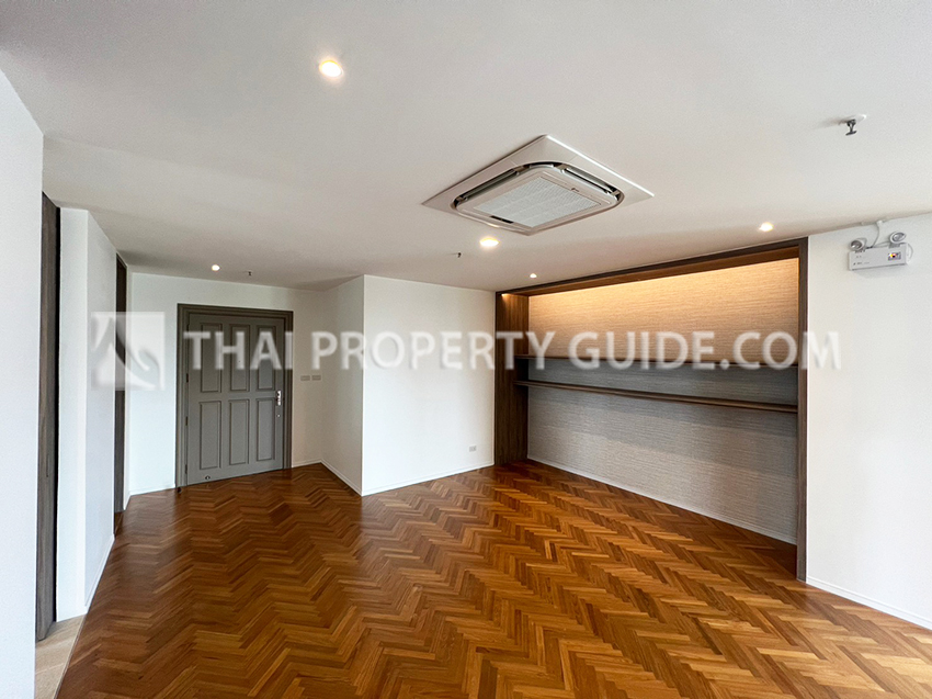 Condominium in Sathorn 