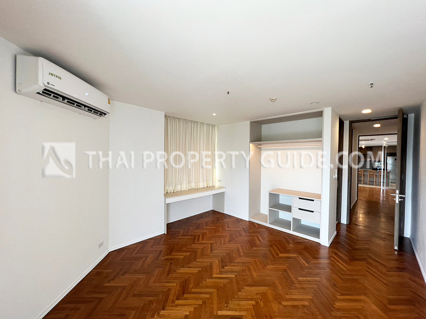 Condominium in Sathorn 