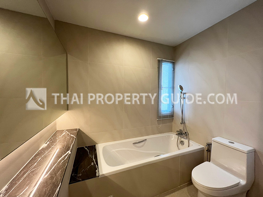 Condominium in Sathorn 