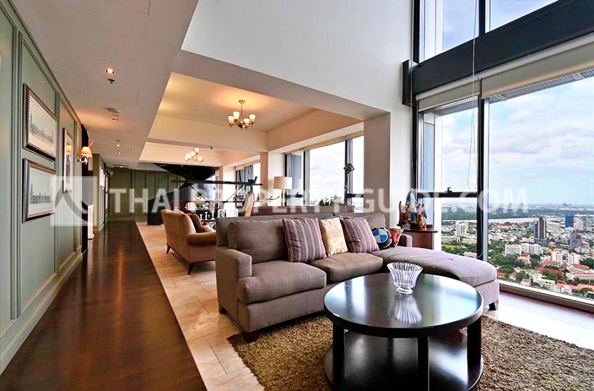 House with Shared Pool for rent in Bangnatrad