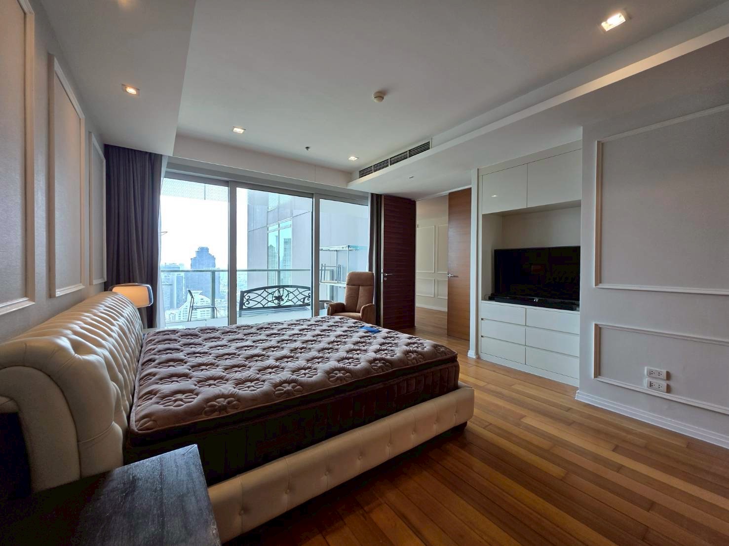 Condominium in Sathorn 