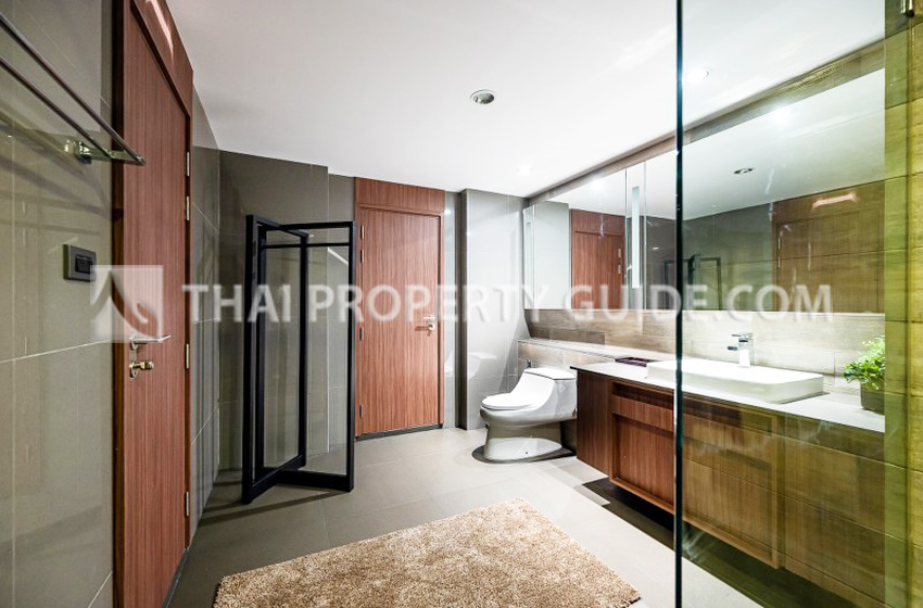 Condominium in Sathorn 