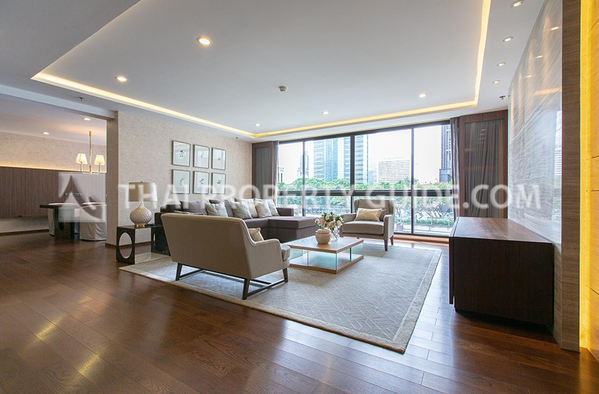 Condominium in Sathorn 