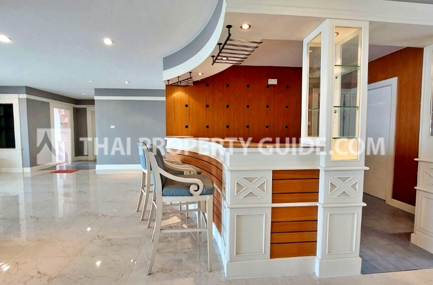 Condominium in Sathorn