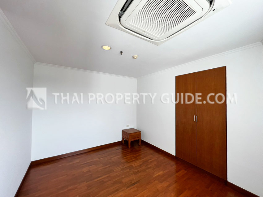 Condominium in Sathorn 