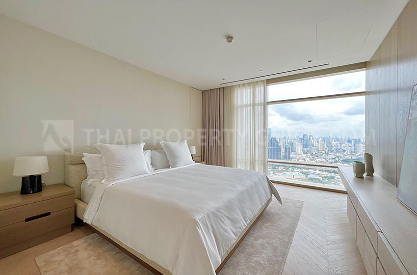 Condominium in Sathorn 