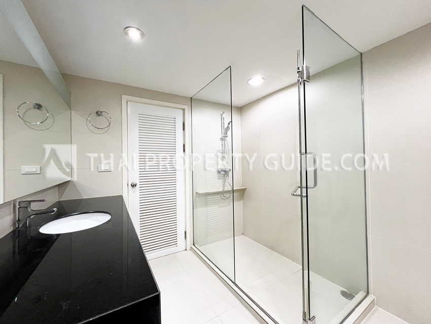 Condominium in Sathorn 