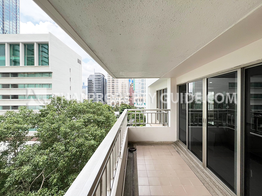 Condominium in Sathorn 