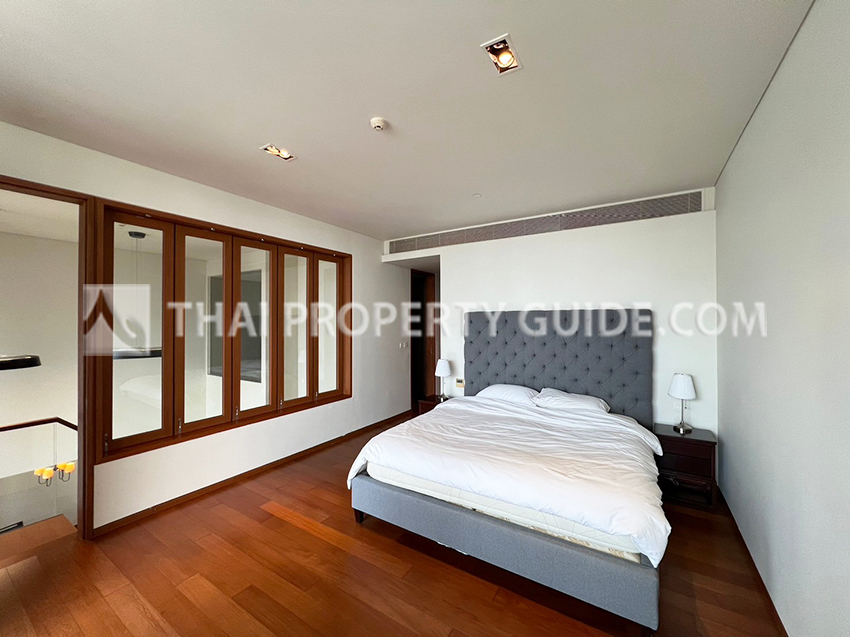 Condominium in Sathorn : Sukhothai Residence (Sathorn) 
