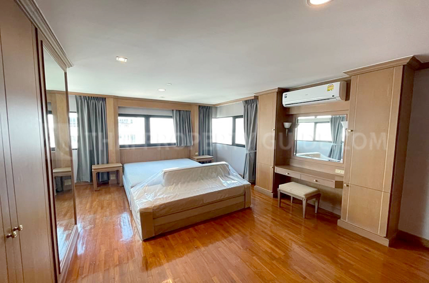 Condominium in Sathorn 