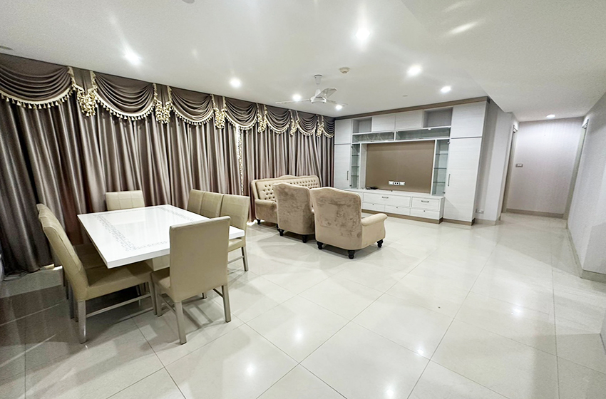 Condominium in Sathorn 