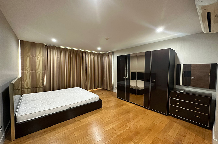 Condominium in Sathorn 
