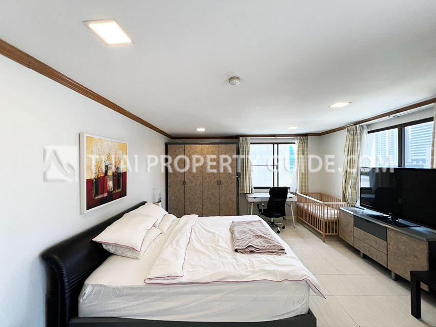 Condominium in Sathorn 