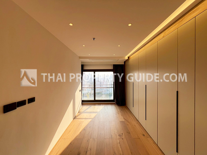 Condominium in Sathorn 