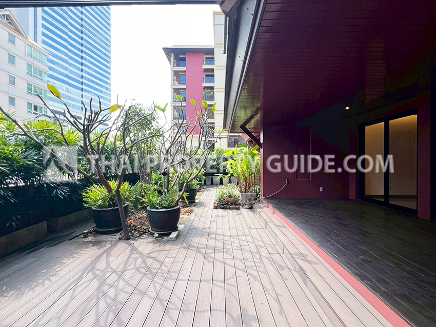 Condominium in Sathorn 