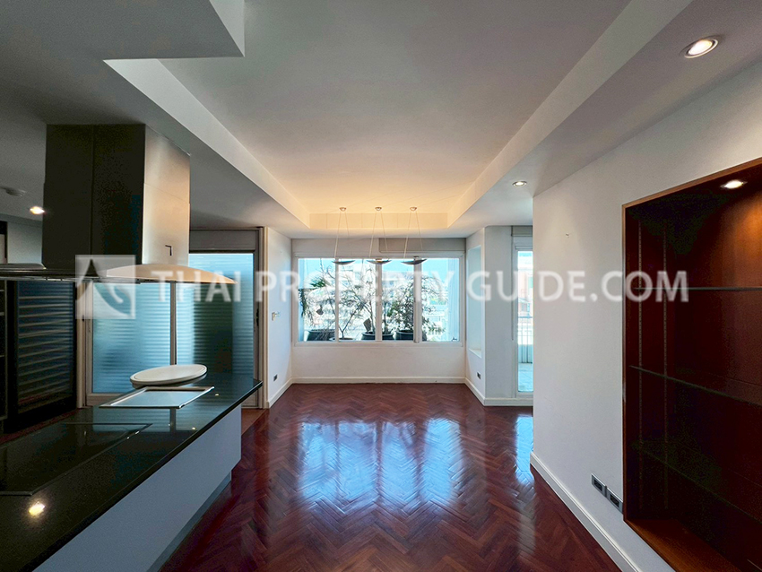 Condominium in Sathorn 