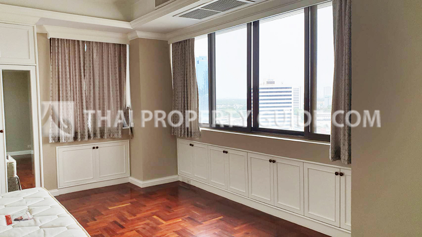Condominium in Sukhumvit 