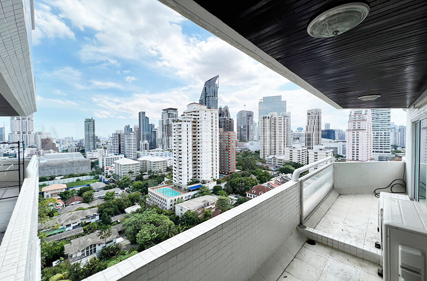 Condominium in Sukhumvit 