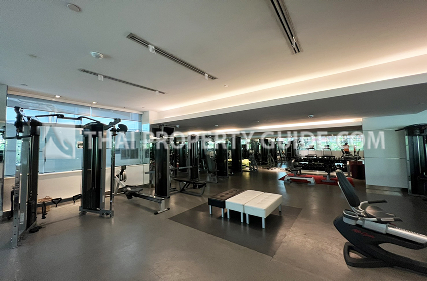 Condominium in Sukhumvit : Le Raffine 31 