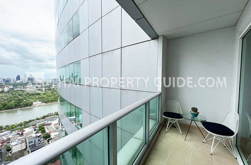 Condominium in Sukhumvit : Millennium Residence 