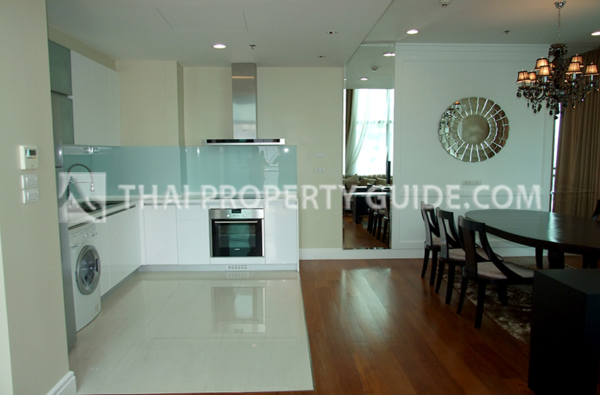 Condominium in Sukhumvit : Bright Sukhumvit 24 