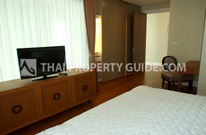 Condominium in Sukhumvit : Bright Sukhumvit 24 