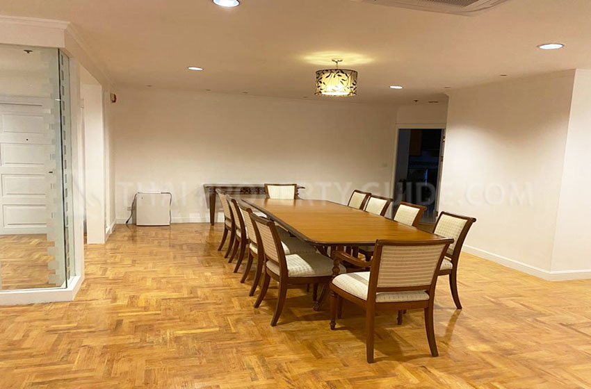 Condominium in Sukhumvit 