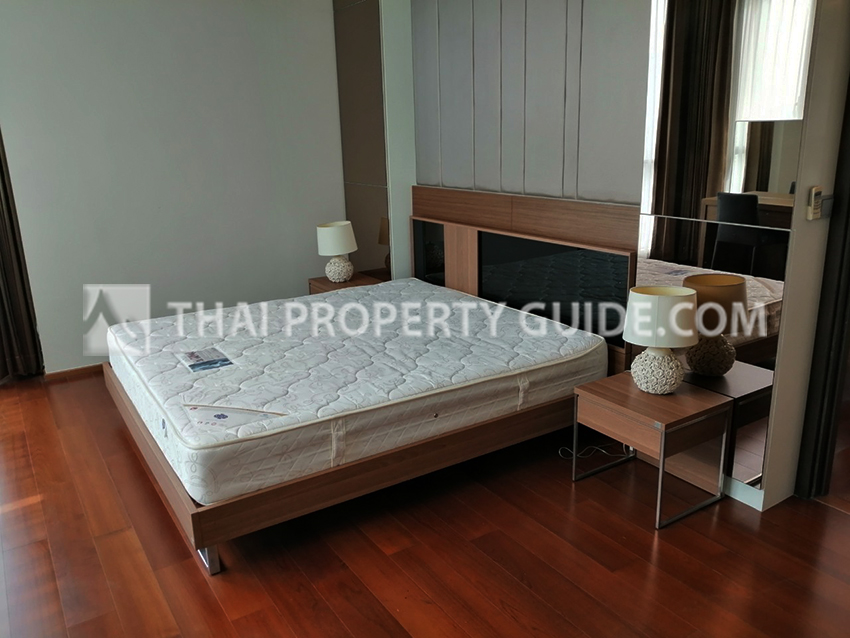 Condominium in Sukhumvit : Quattro By Sansiri 