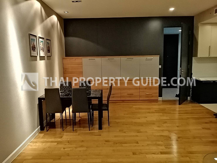 Condominium in Sukhumvit : The Madison Condominium 
