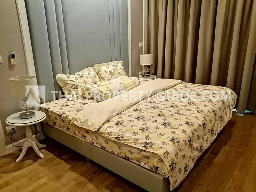 Condominium in Sukhumvit : The Madison Condominium 