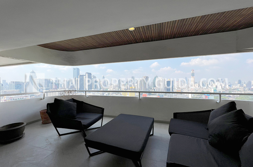 Condominium in Sukhumvit 