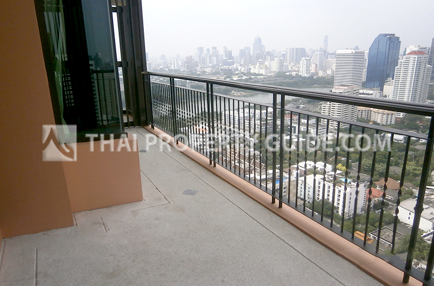 Condominium in Sukhumvit 
