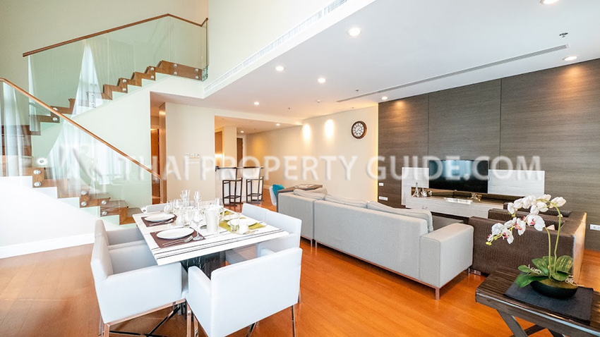 Condominium in Sukhumvit : Bright Sukhumvit 24 