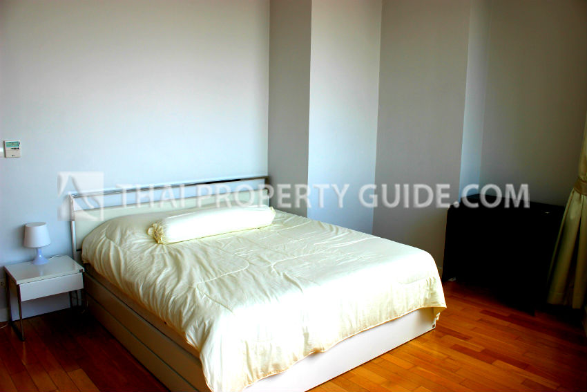 Condominium in Sukhumvit : Millennium Residence 