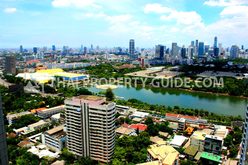 Condominium in Sukhumvit : Millennium Residence 