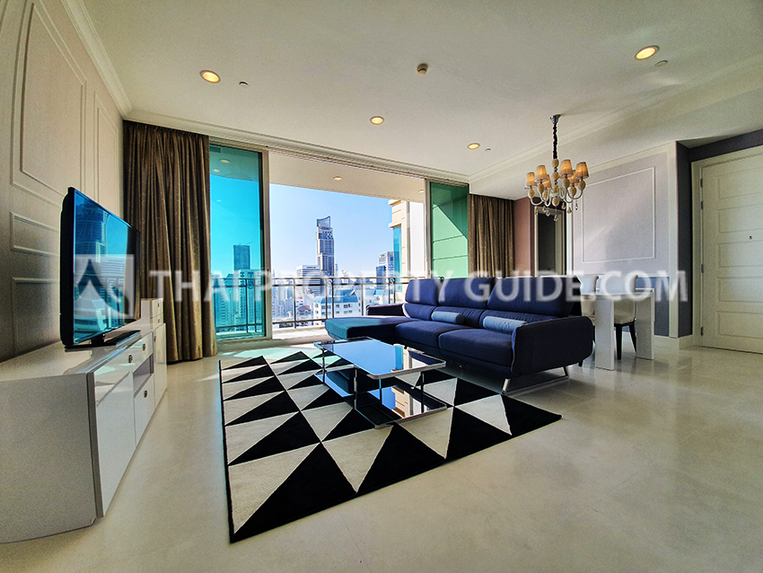 Condominium in Sukhumvit : Royce Private Residences 