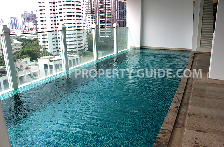 Condominium in Sukhumvit : Le Raffine 39 