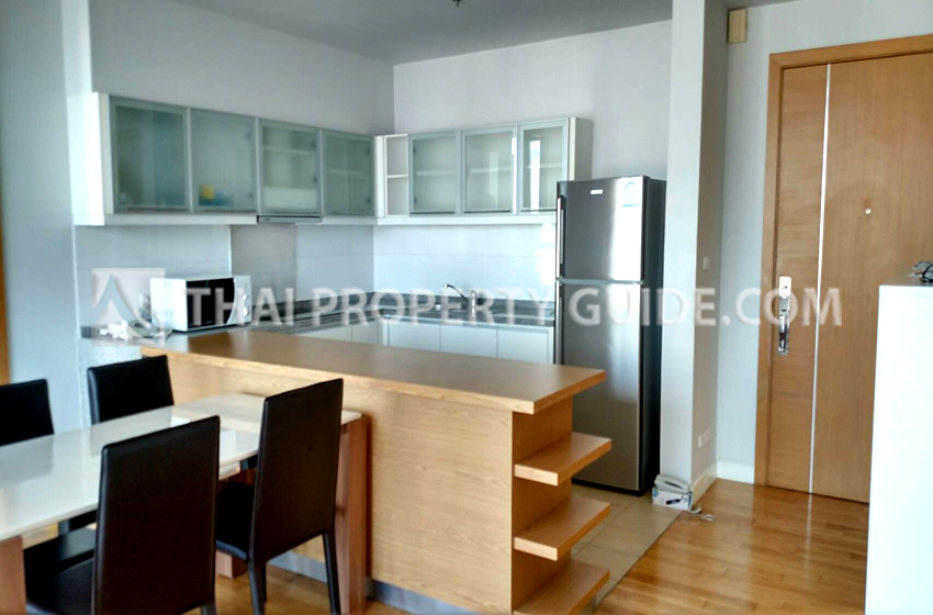 Condominium in Sukhumvit : Millennium Residence 