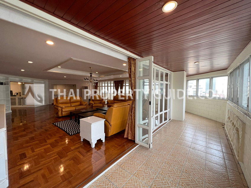 Condominium in Sukhumvit 