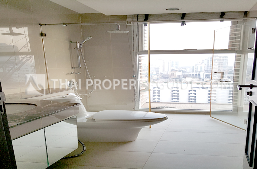 Condominium in Sukhumvit 