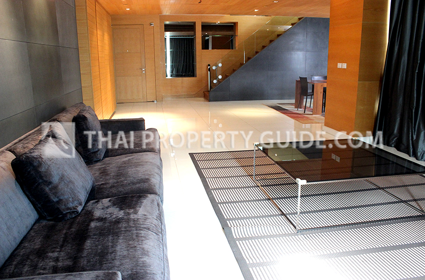 Condominium in Sukhumvit : Le Raffine 31 