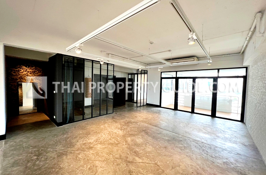 Condominium in Sukhumvit 