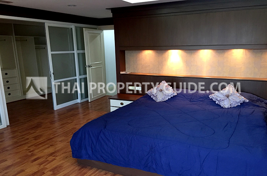 Condominium in Sukhumvit 