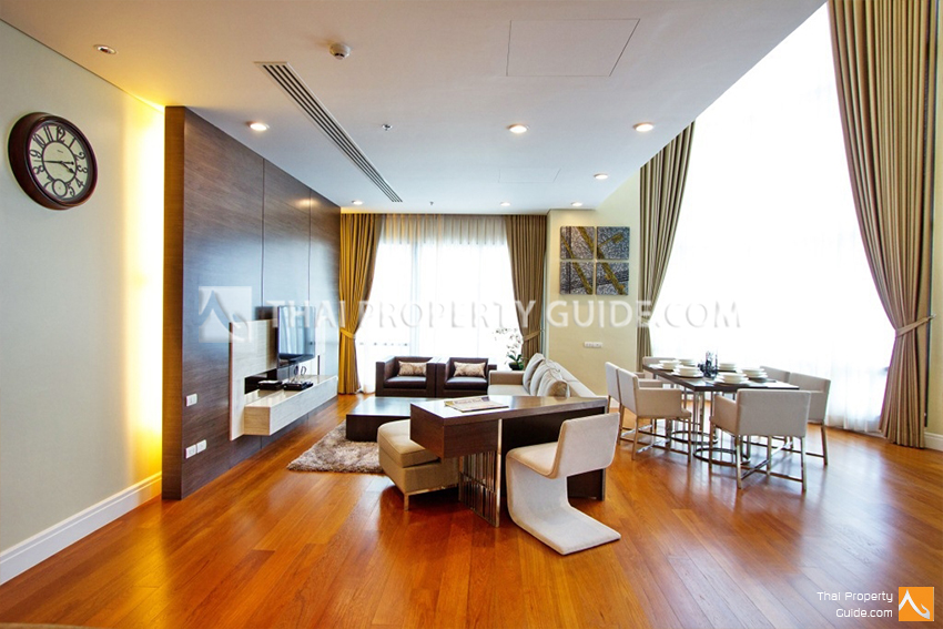Condominium in Sukhumvit : Bright Sukhumvit 24 