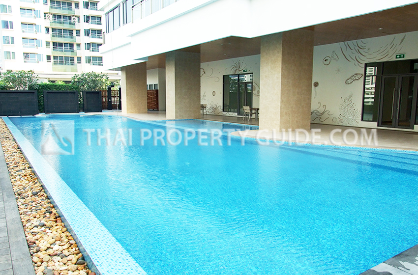 Condominium in Sukhumvit : Bright Sukhumvit 24 