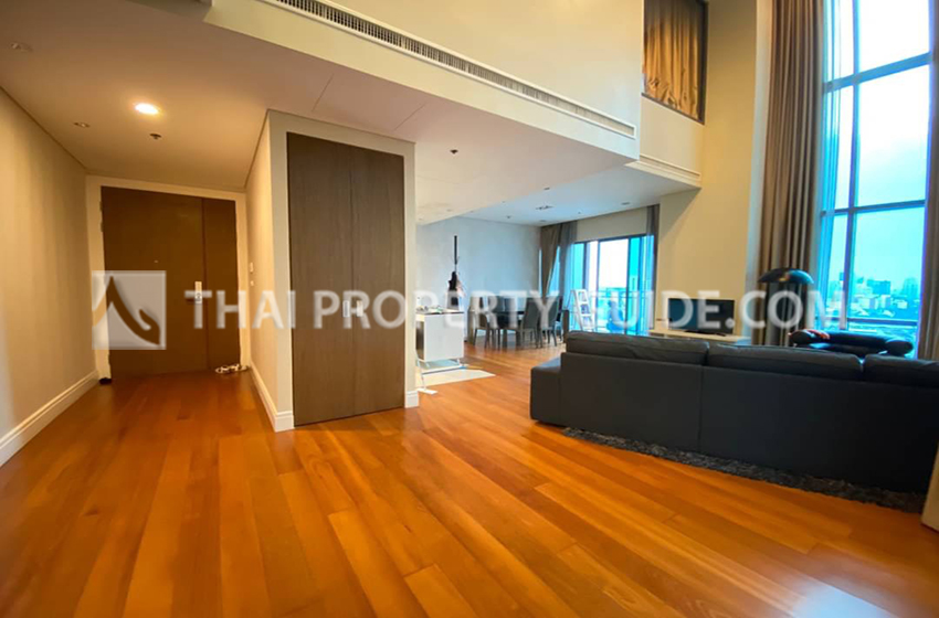 Condominium in Sukhumvit : Bright Sukhumvit 24 